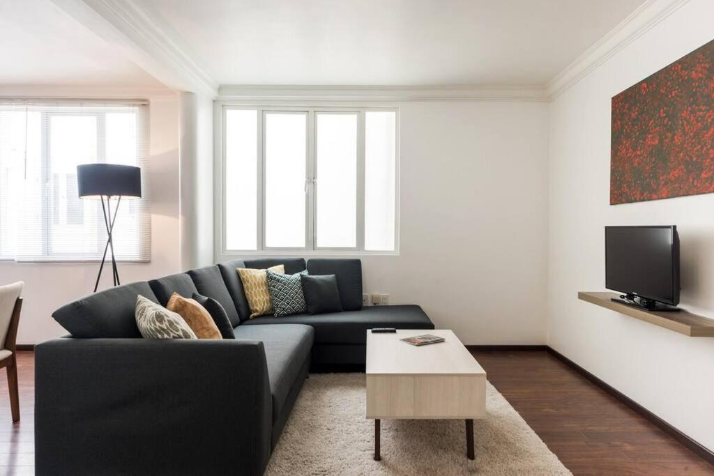 Condesa Residence 7 Stylish 2 Bedroom, 1 Bathroom Residence Accentuating Expansive Interiors Мехико Экстерьер фото